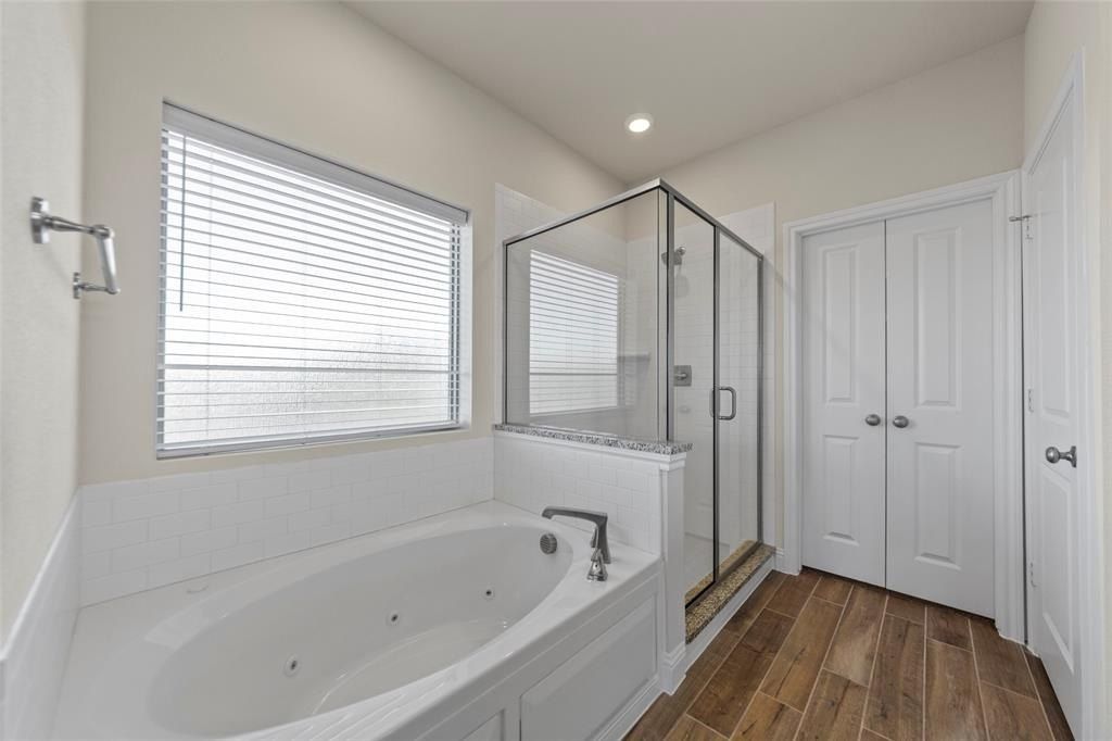 6373 Mason Court. Dallas, TX 75227