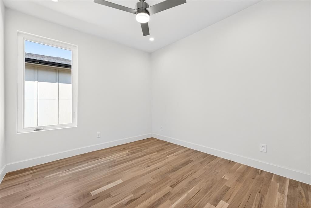 6603 Roper Street. Dallas, TX 75209