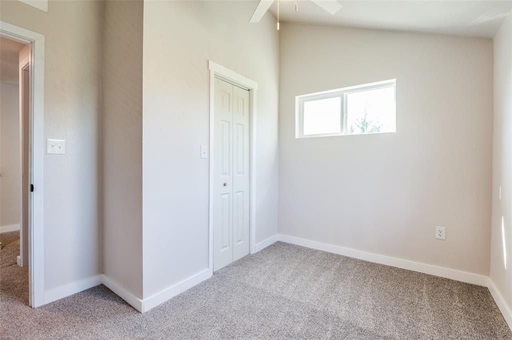 13838 Lackey Drive. Blue Ridge, TX 75424
