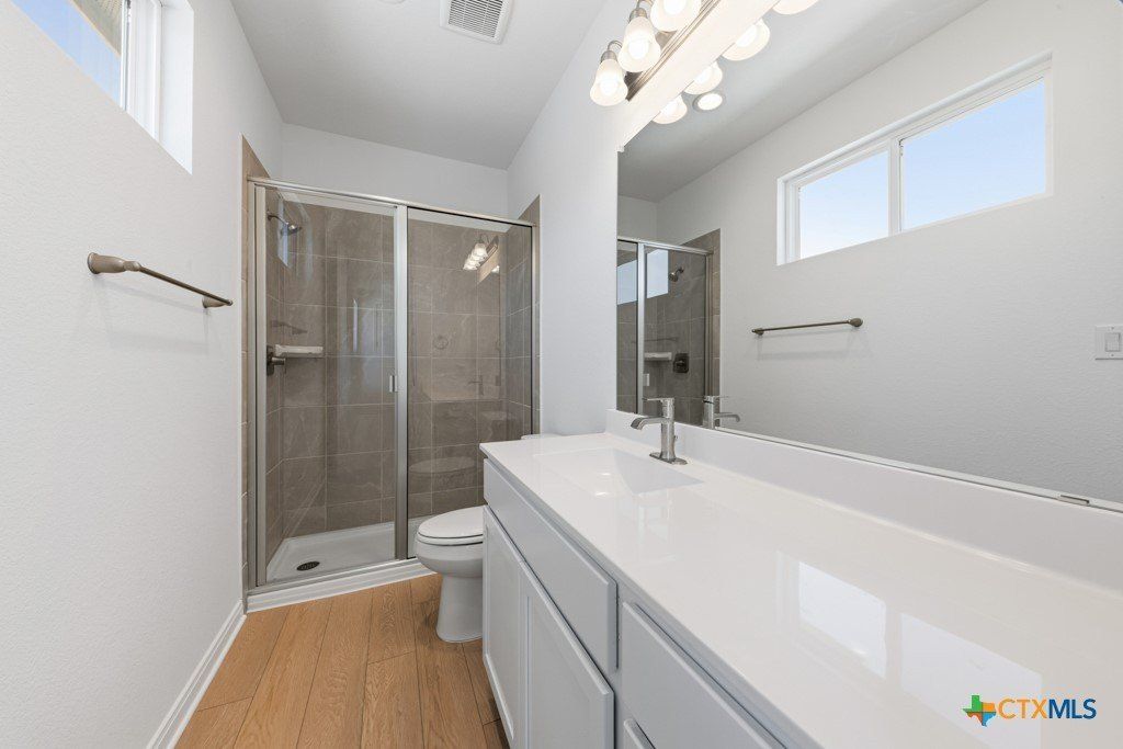 2150 Hofstaat. New Braunfels, TX 78130