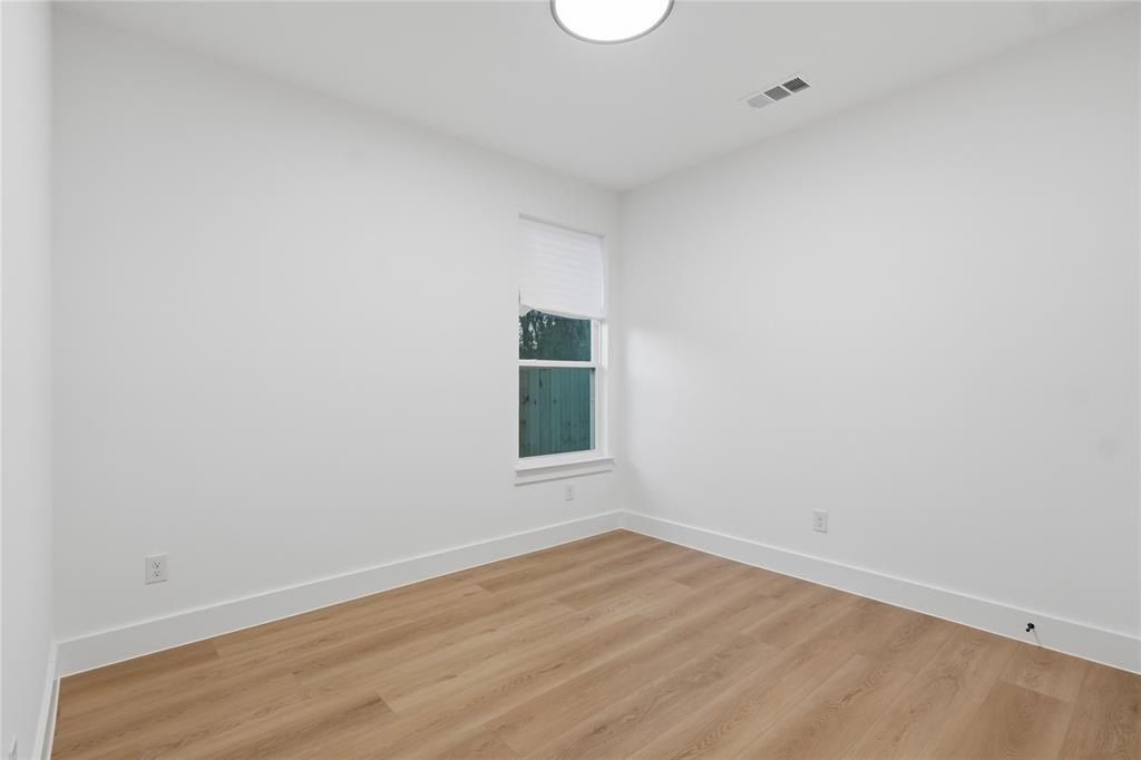 4618 Spring Garden Street. Dallas, TX 75215