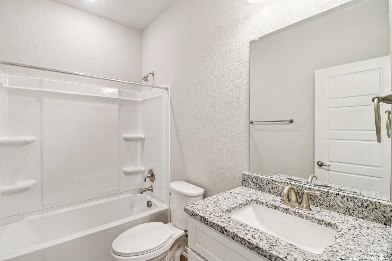 7150 Magnolia Creek. San Antonio, TX 78252