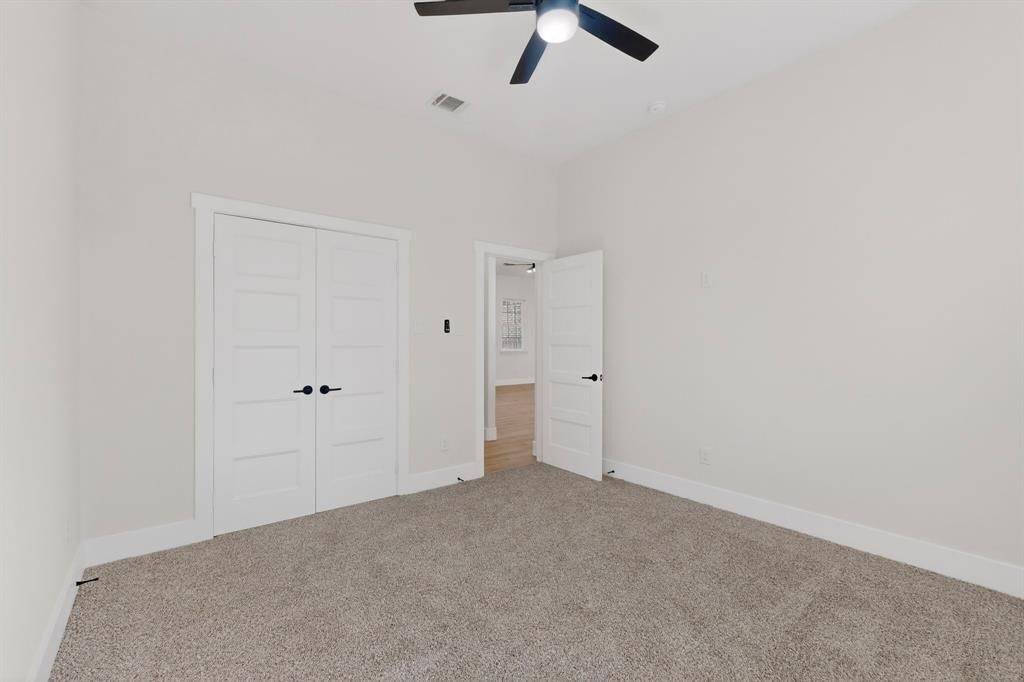 1011 Division Street. Greenville, TX 75401
