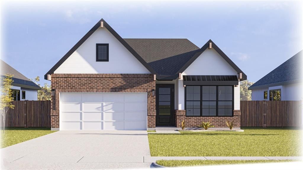 305 E Locust Street. Leonard, TX 75452