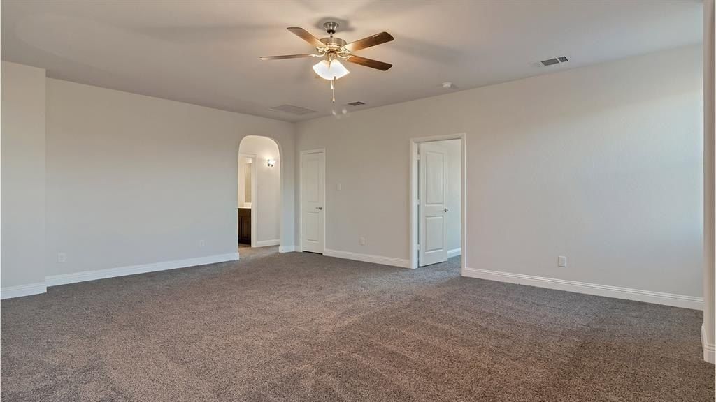 725 Soaring Hawk Drive. Fort Worth, TX 76008