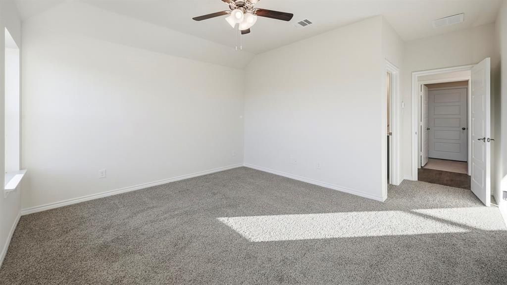 635 Dove Haven Way. Lavon, TX 75166