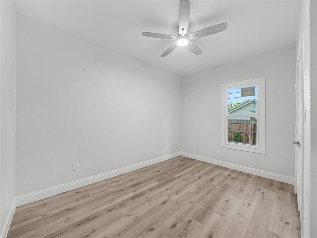 1211 E Cannon Street. Fort Worth, TX 76104