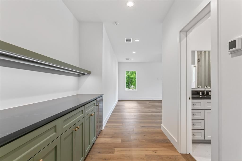 8629 Lockhaven Drive. Dallas, TX 75238