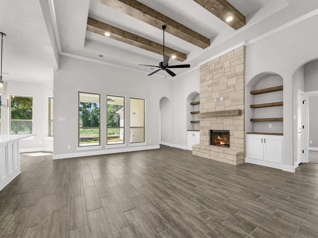 1012 Arbor Vista Drive. Azle, TX 76020