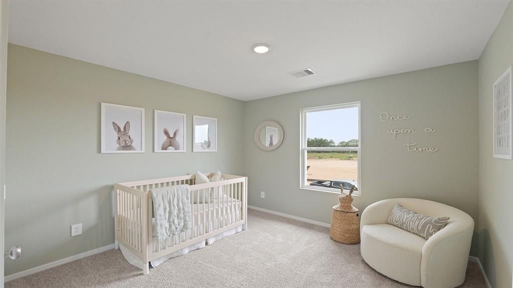 2132 Chantilly Lane. Arlington, TX 76015