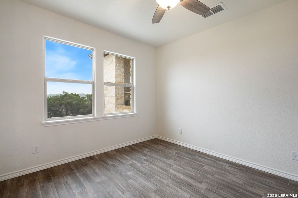 169 Longwood Dr. New Braunfels, TX 78132