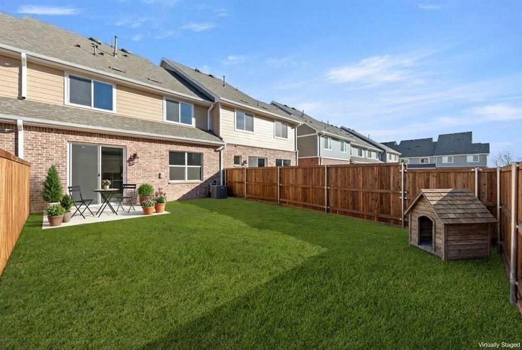 2860 Grandview Extension. Wylie, TX 75098