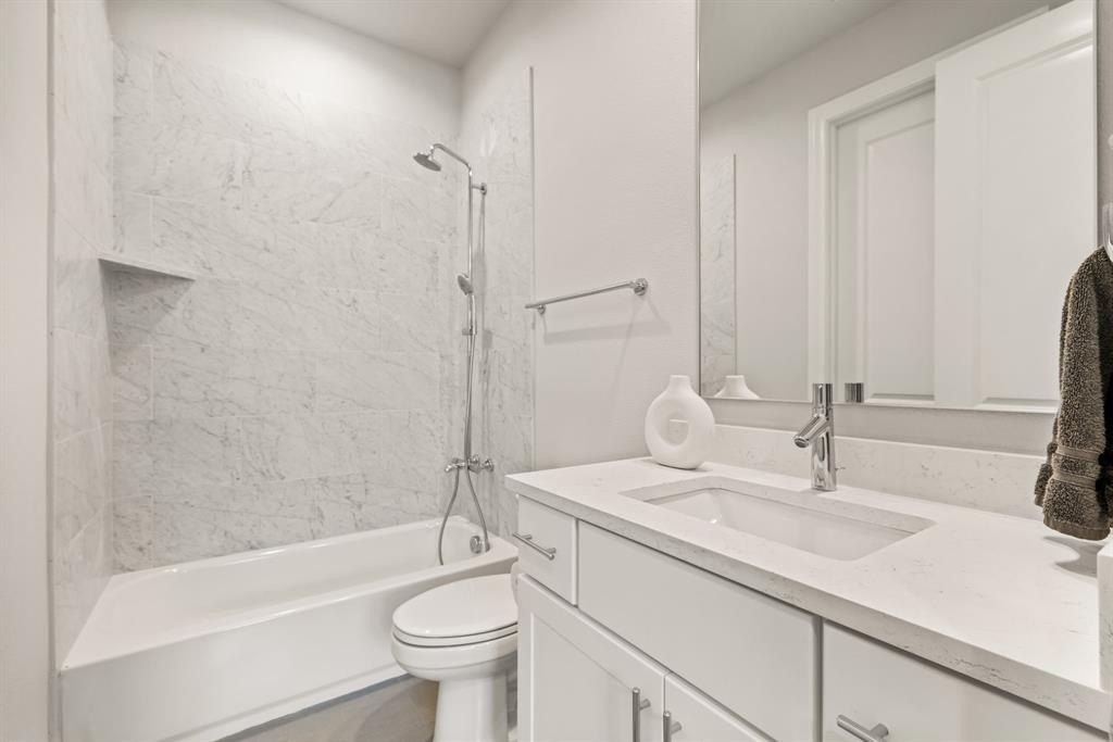 5461 Patterson Court. Irving, TX 75039