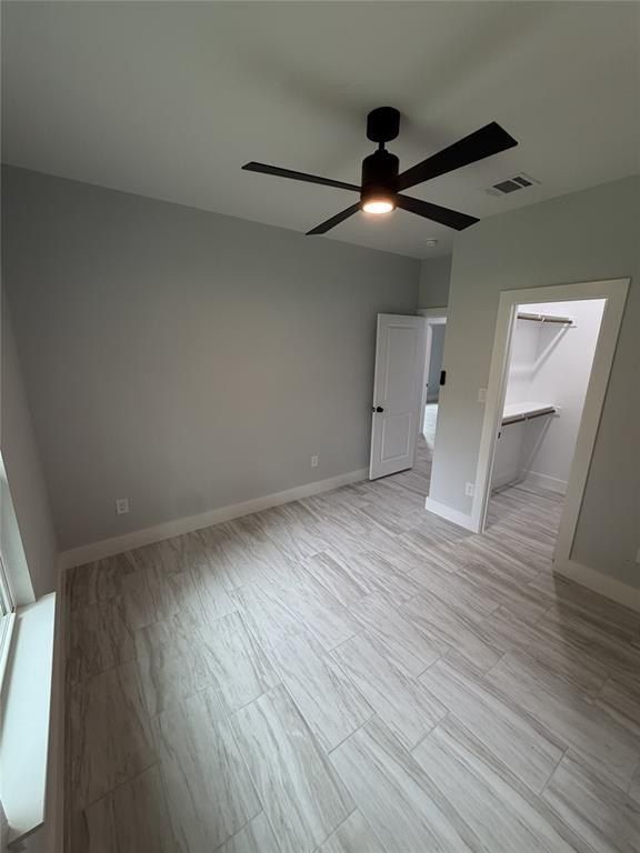 1003 Grandbury Drive. Cleburne, TX 76033
