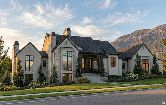 263 E Maple Ridge Dr. Mapleton, UT 84664