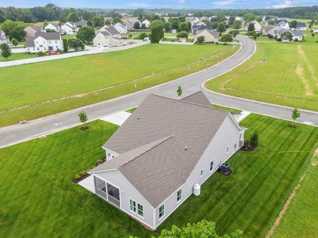 439 Hobbs Hole Ln. Tappahannock, VA 22560