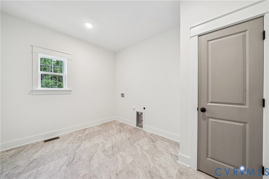 3005 W Santee Lane. Mechanicsville, VA 23111