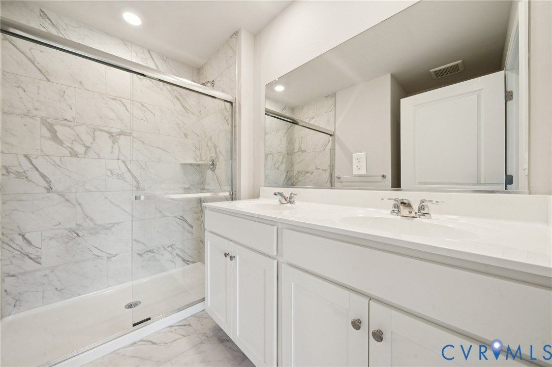 6317 Sterling Way. Ruther Glen, VA 22546