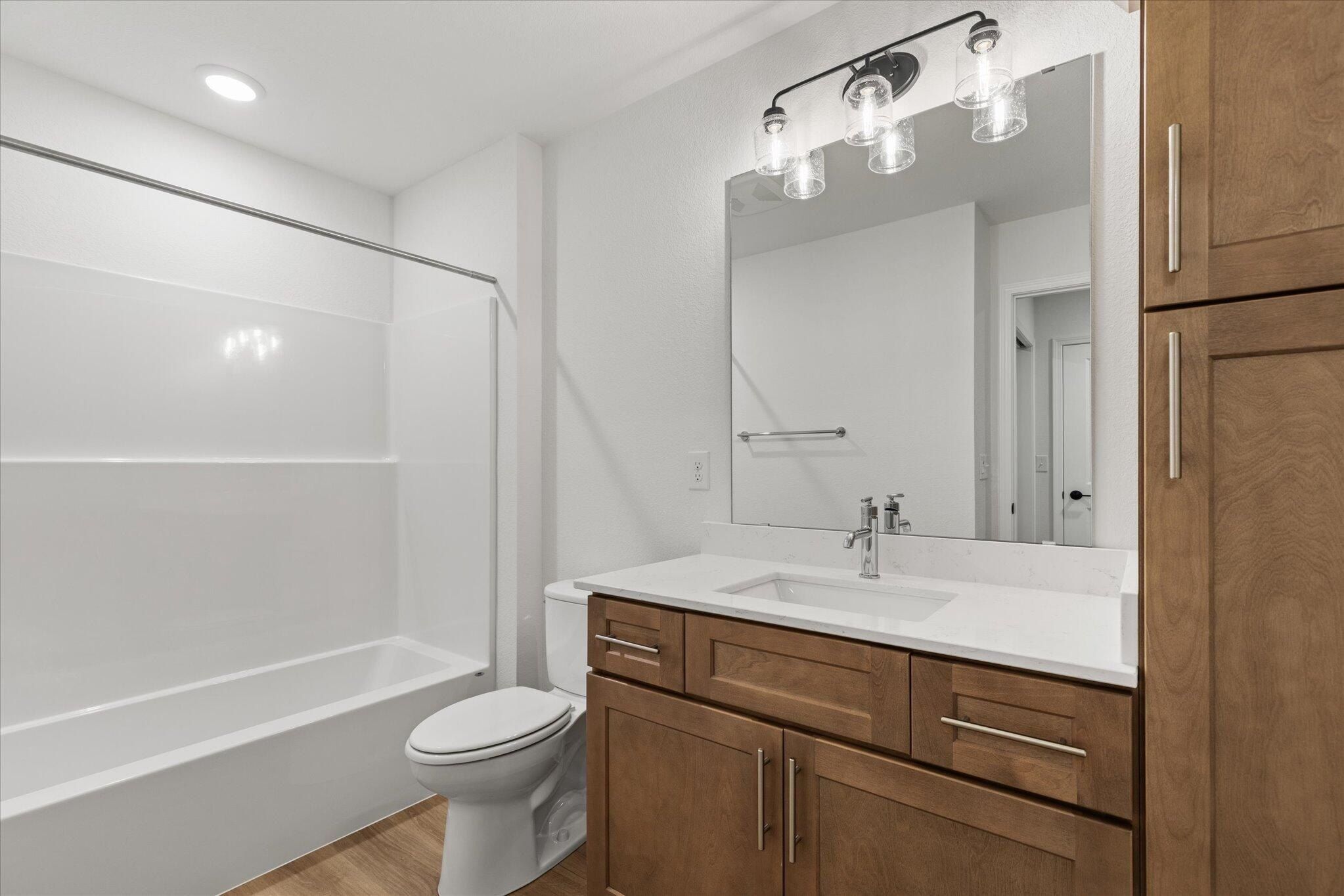 Hunter Oaks Blvd. Watertown, WI 53094