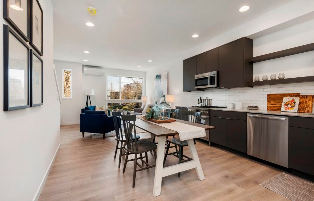 casa en West Harbor por 9205 14th LLC
