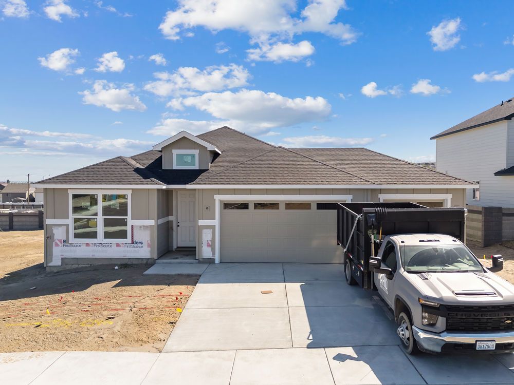 474 Snowgrass Ave