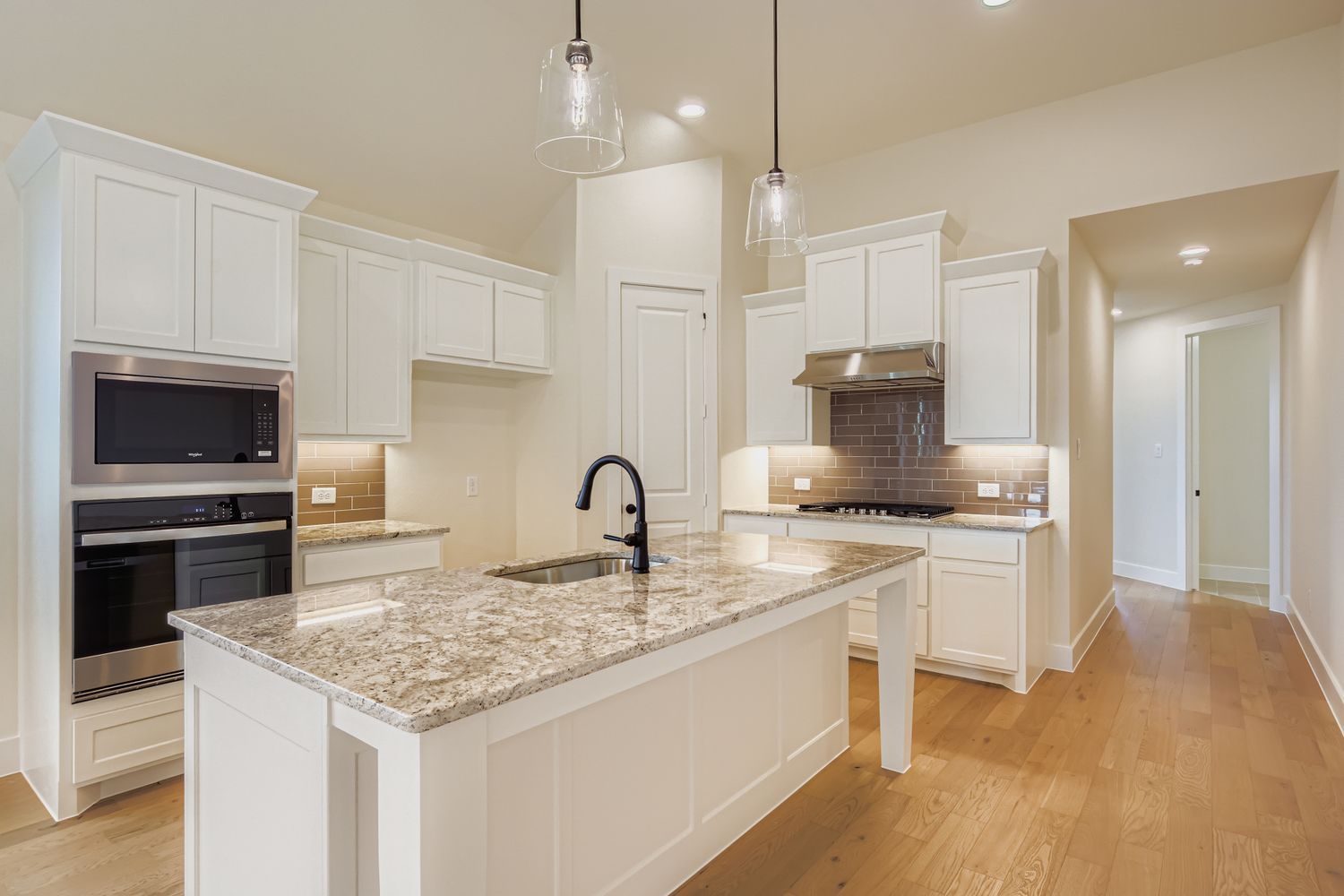Plan 1471 Representative Photo - Kitchen
