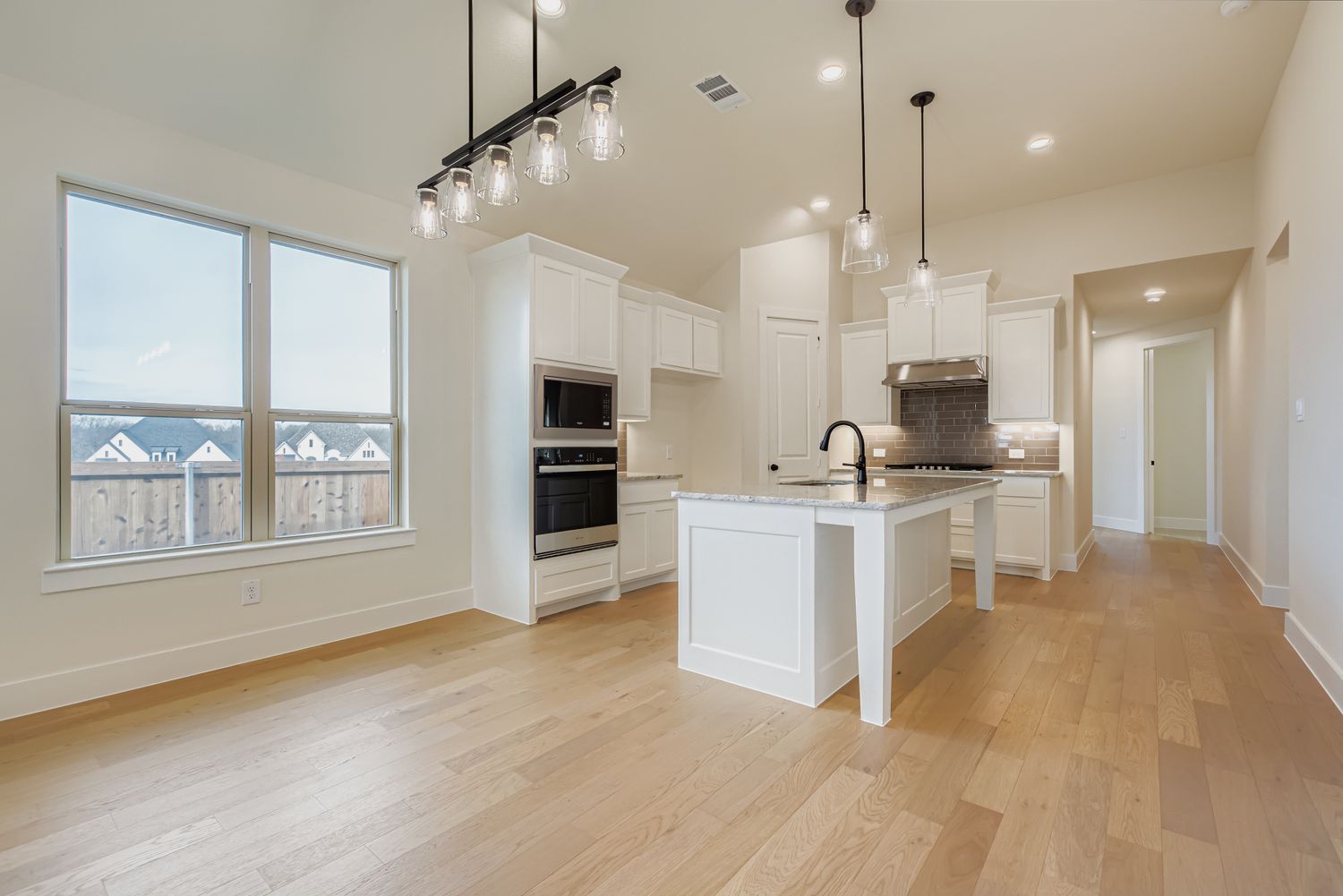 Plan 1471 Representative Photo - Kitchen