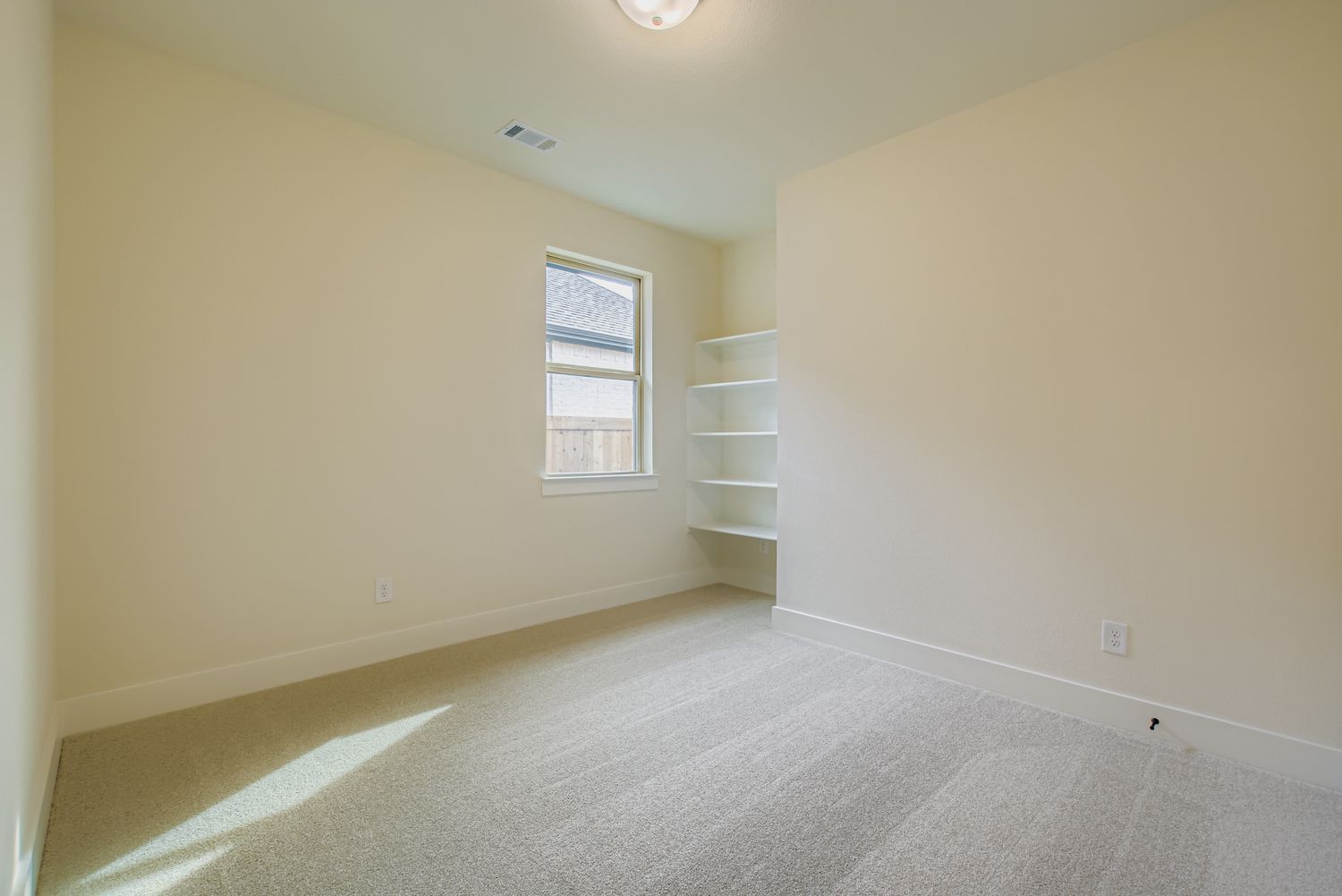 Plan 1471 Representative Photo - Bedroom