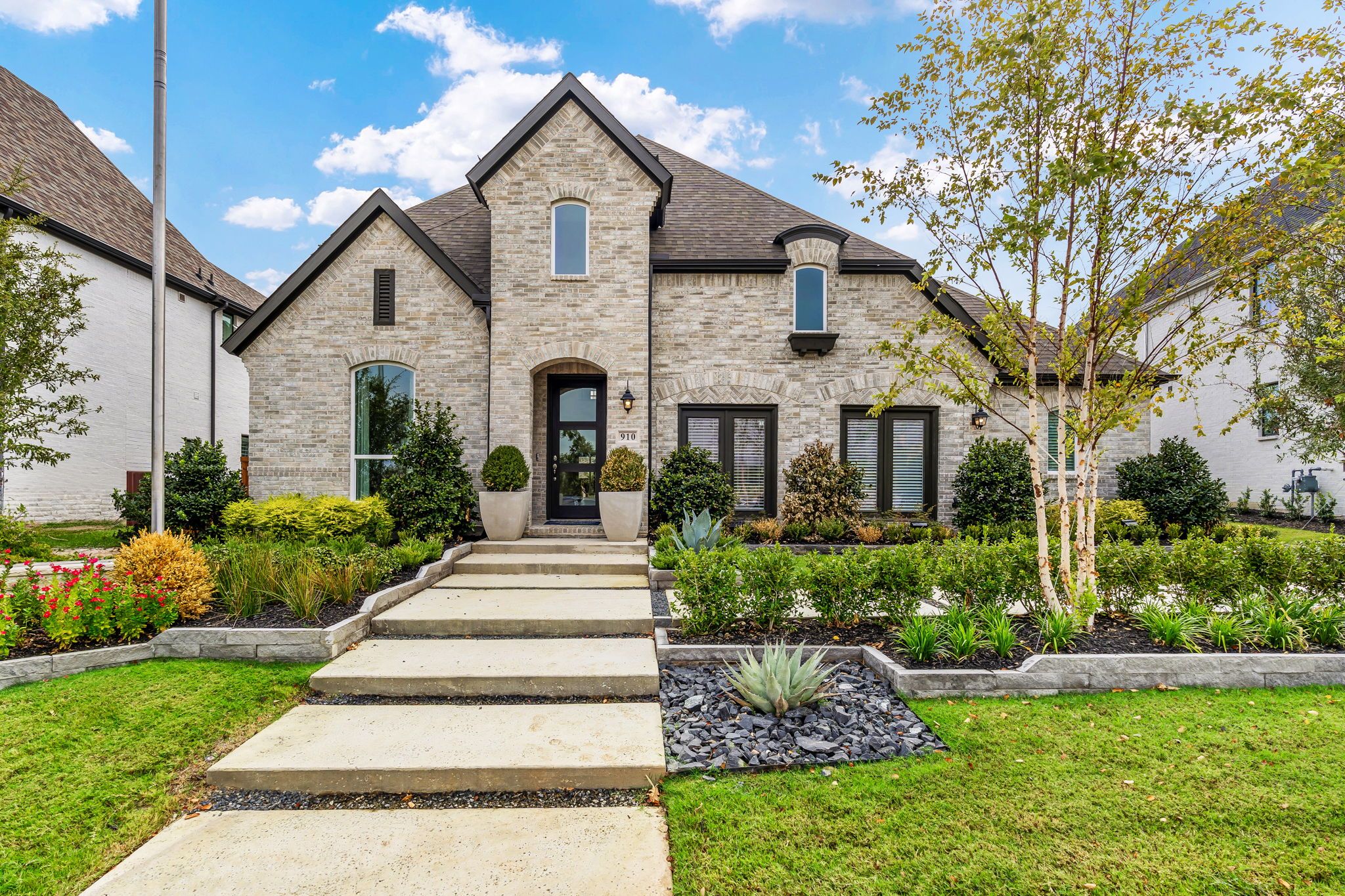 Star Trail - 55s por American Legend Homes en Dallas Texas