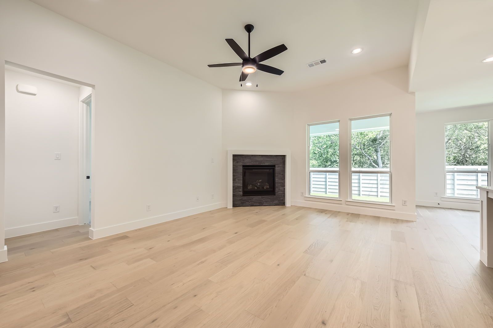 Plan 1561 Representative Photo - Living Room