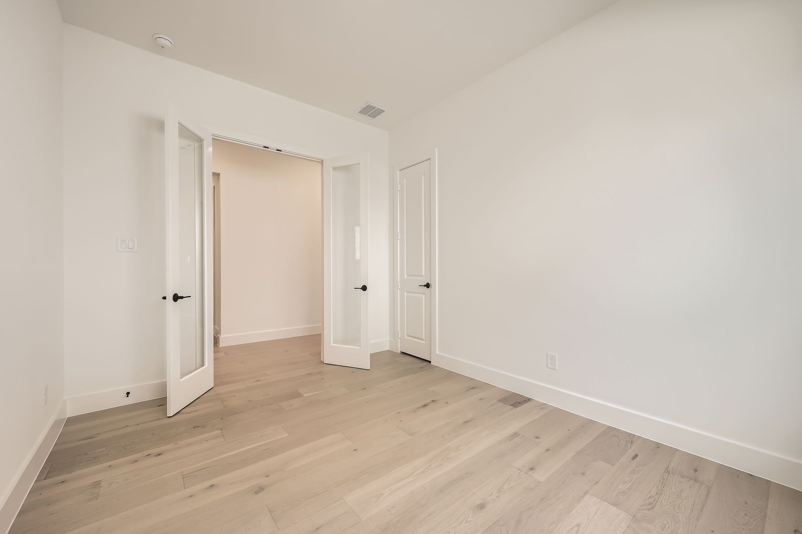 Plan 1561 Representative Photo - Home Office