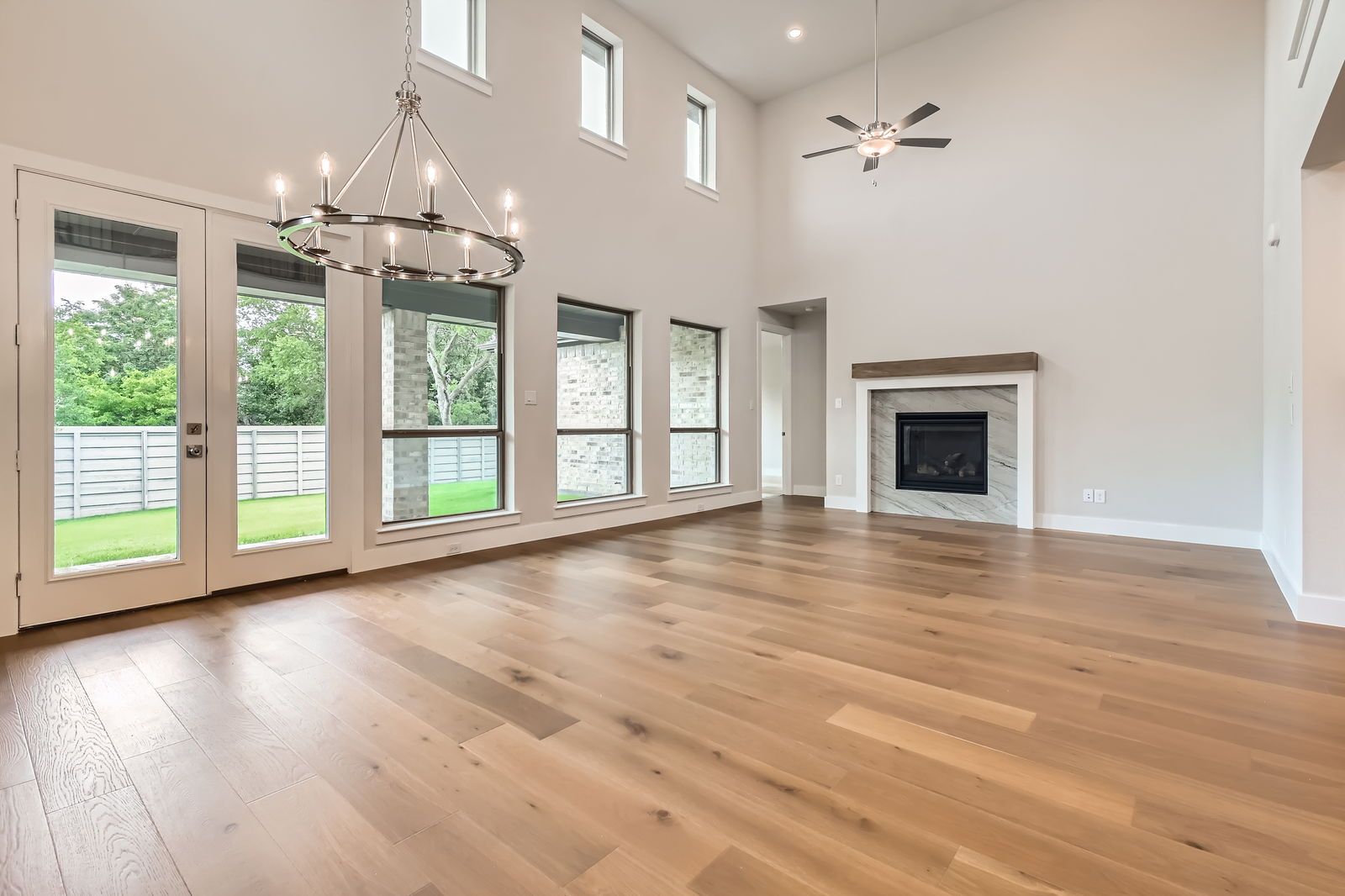 Plan 1564 Representative Photo - Living Room