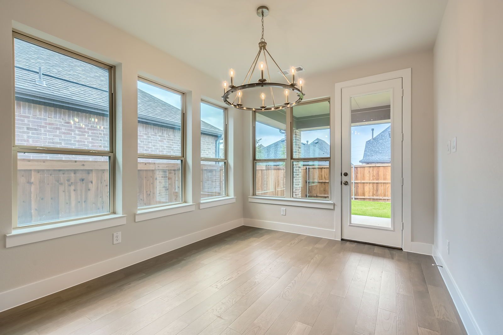 Plan 1477 - Representative Photo - Dining Area