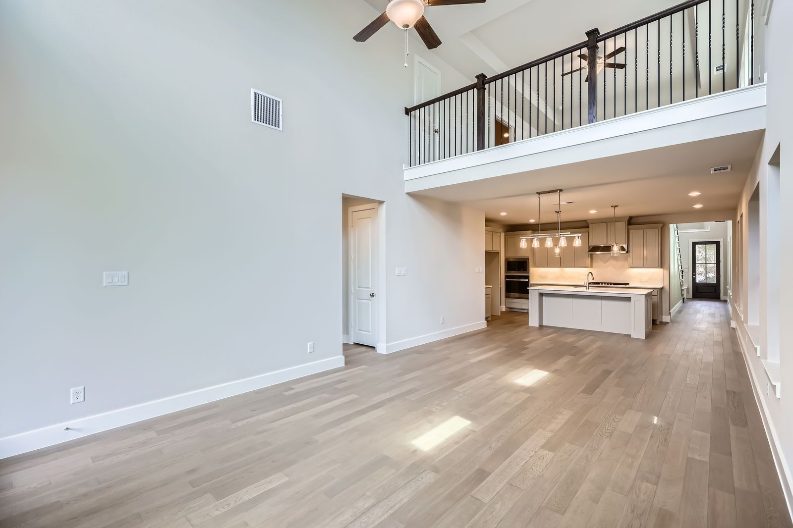 Plan 1478 - Representative Photo - Living Room/Kitchen