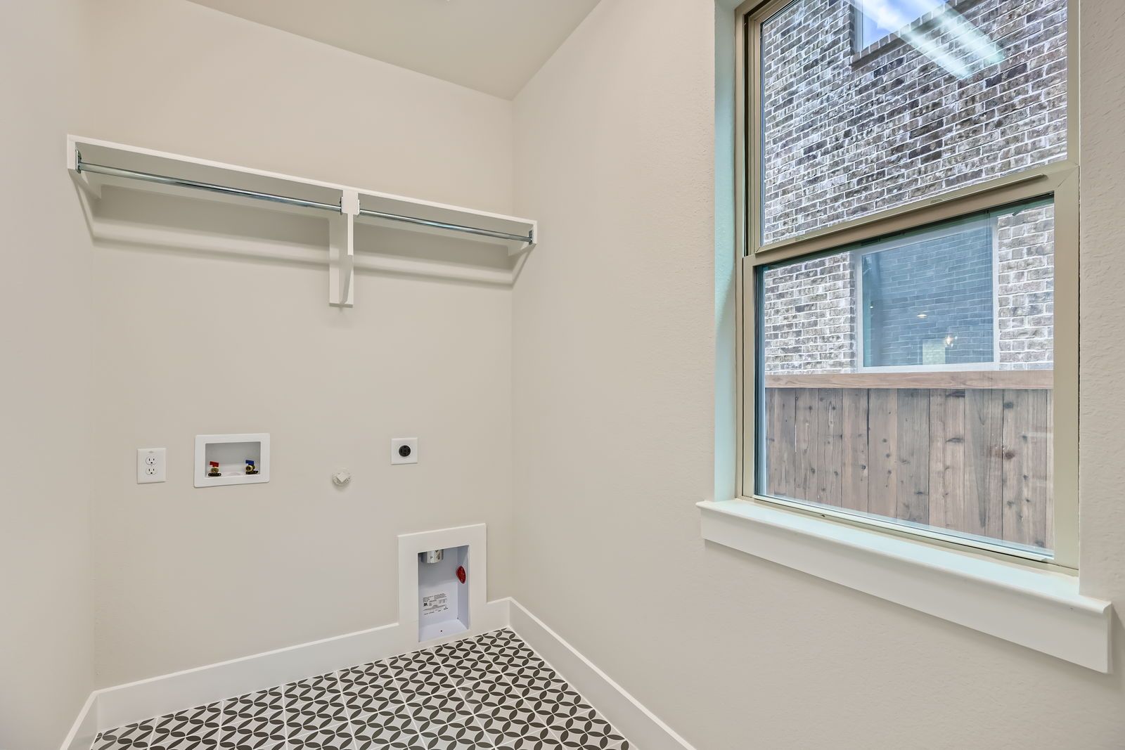 Plan 1478 - Representative Photo - Laundry Room