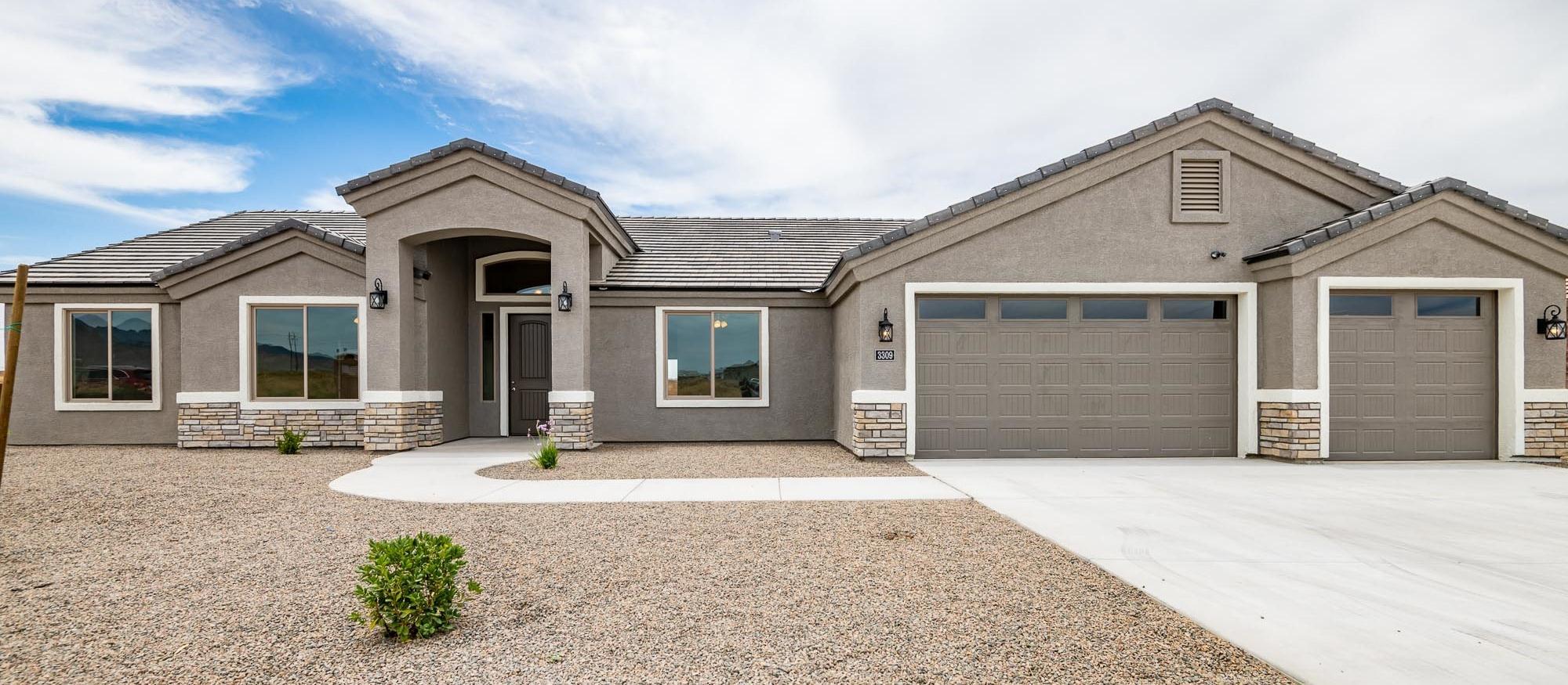 Cottonwood Springs Ave  Diamond Spur St. Kingman, AZ 86401