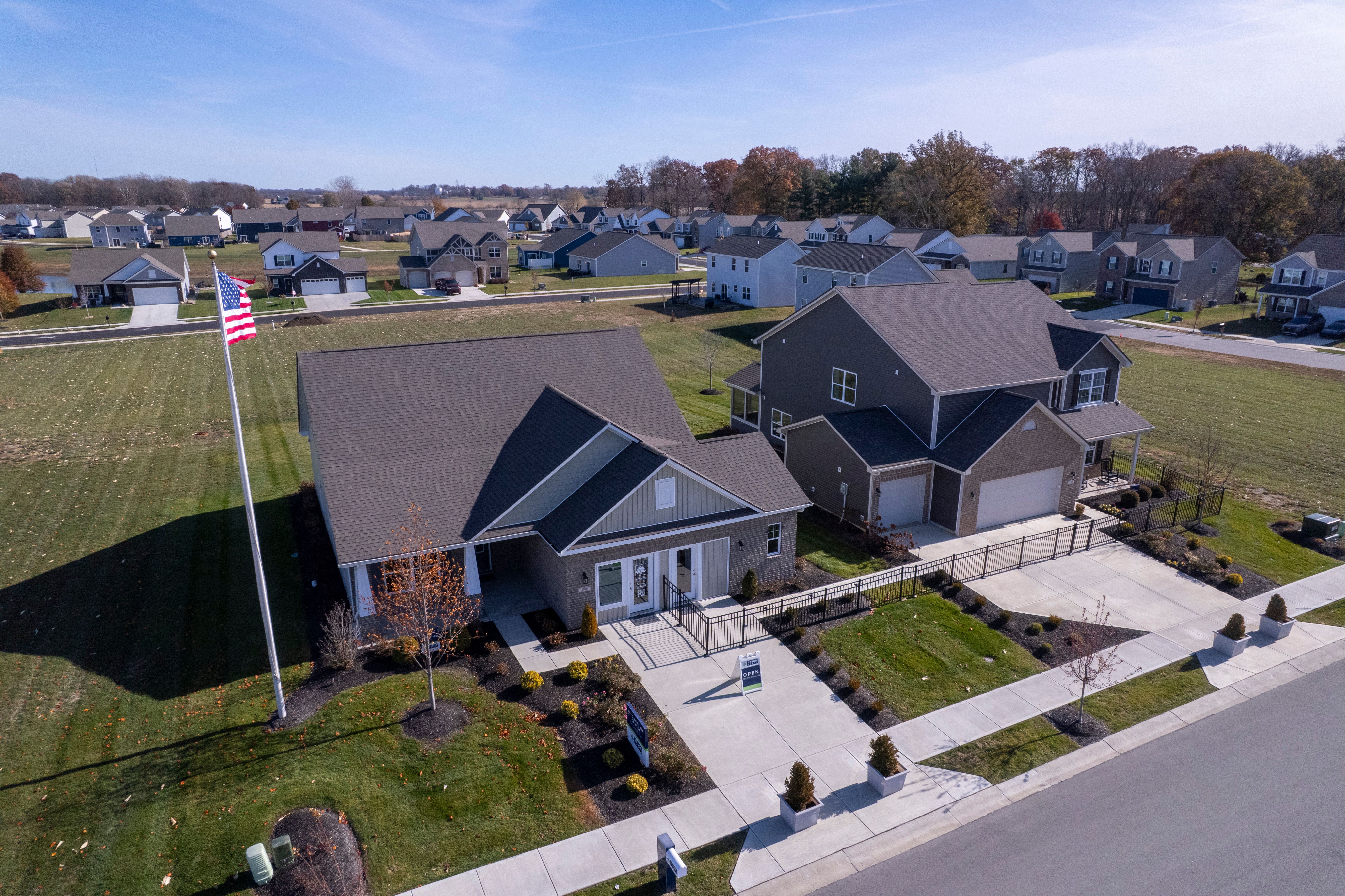 casa en Cold Springs at Huntzinger Farm por Arbor Homes