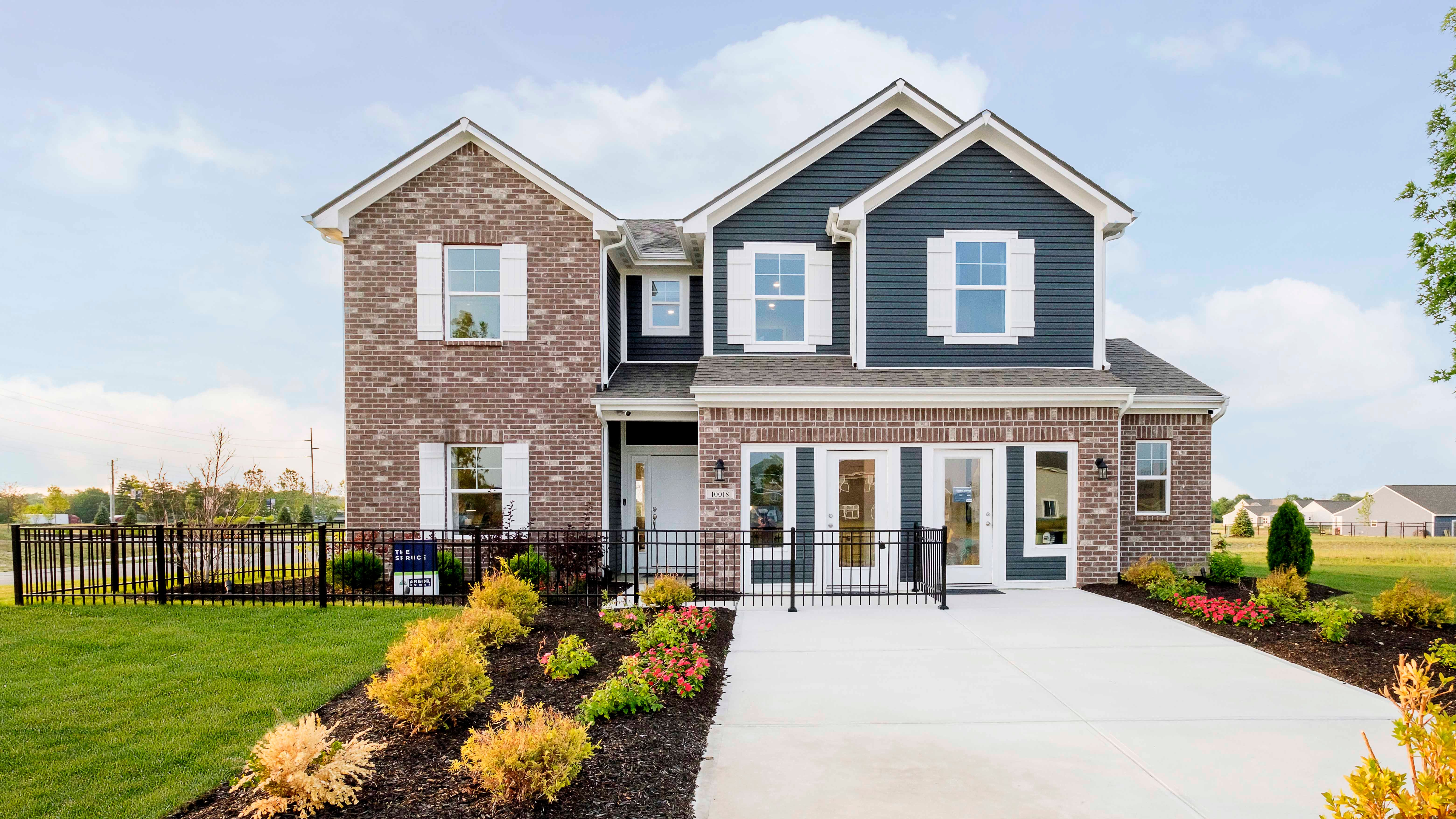 Spruce - Arbors at Grandin Pond: Maineville, Ohio - Arbor Homes