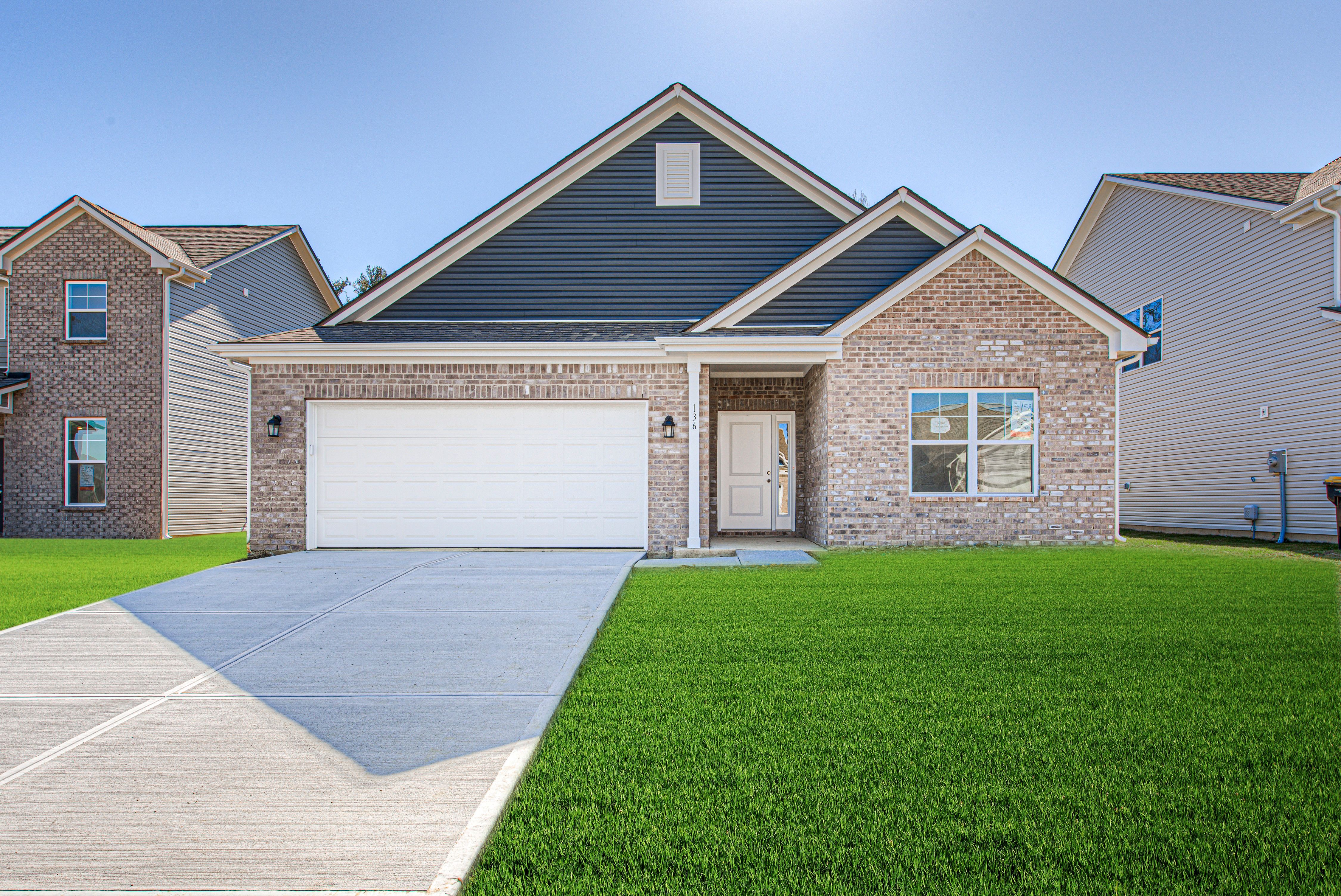 Chestnut - Jon Charles Estates: Cincinnati, Ohio - Destination by Arbor Homes
