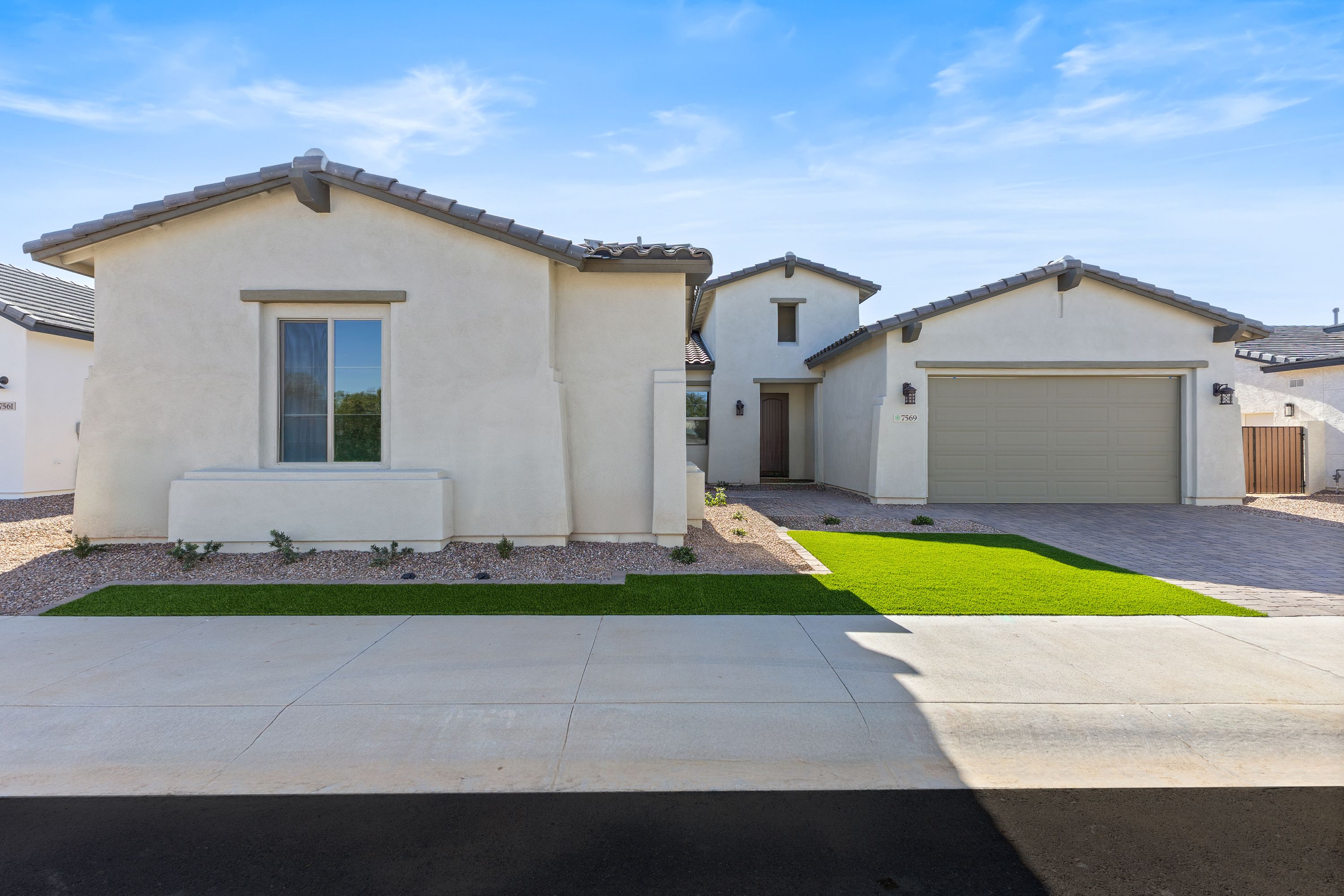5524 - Bella Pasa: Peoria, Arizona - Bela Flor Communities