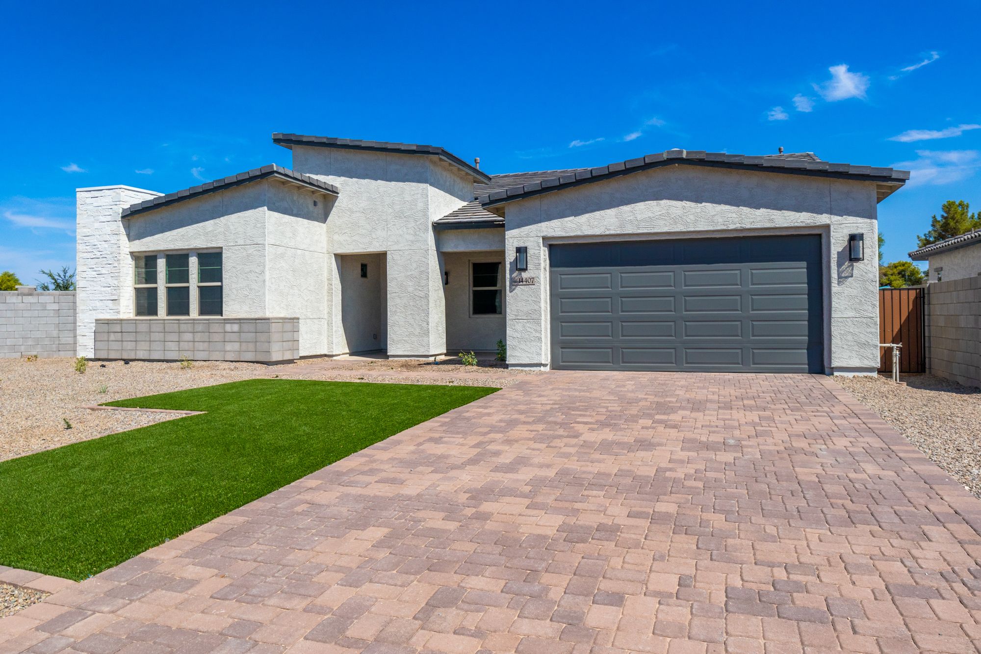 5521 - Bella Pasa: Peoria, Arizona - Bela Flor Communities
