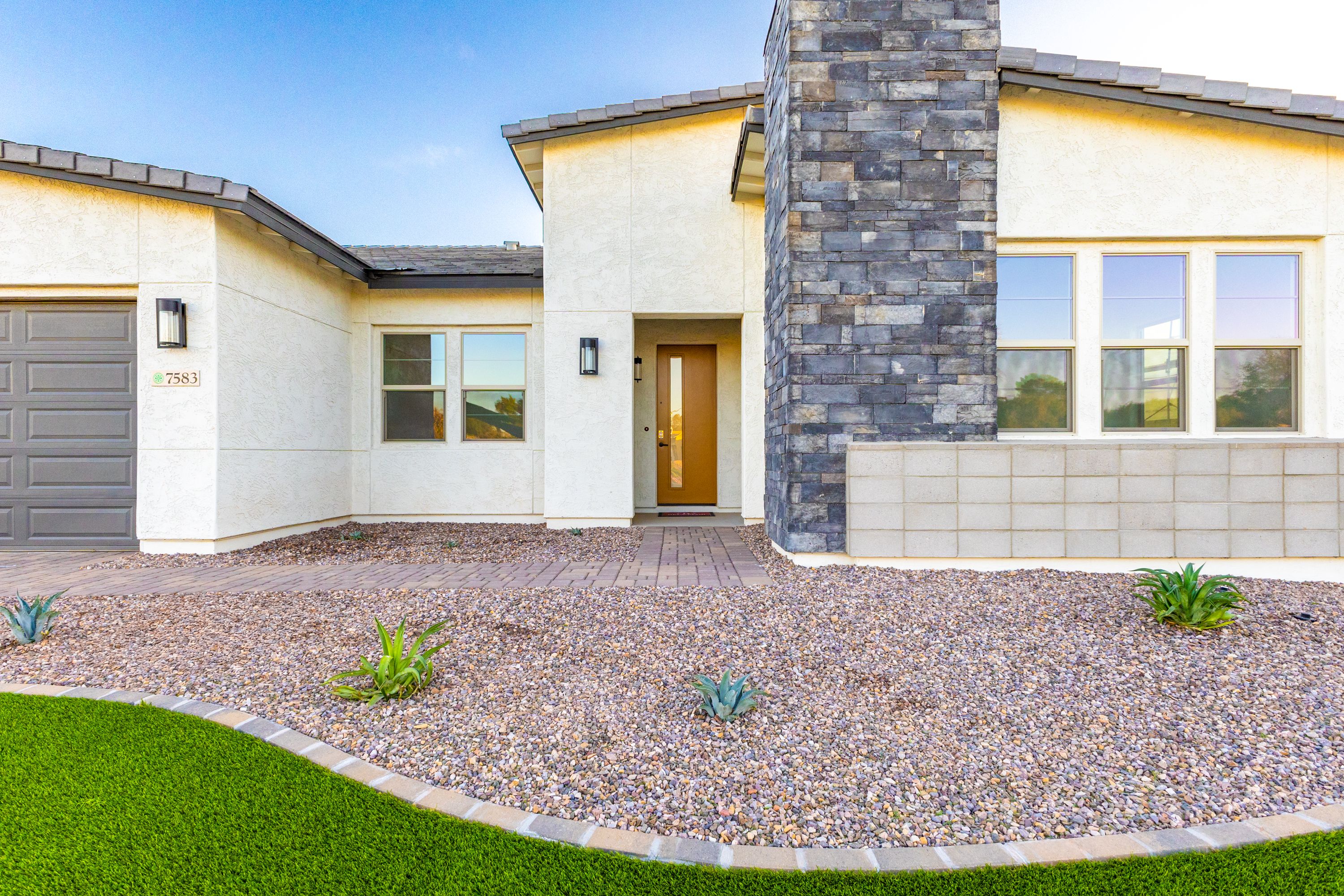 5526 - Bella Pasa: Peoria, Arizona - Bela Flor Communities