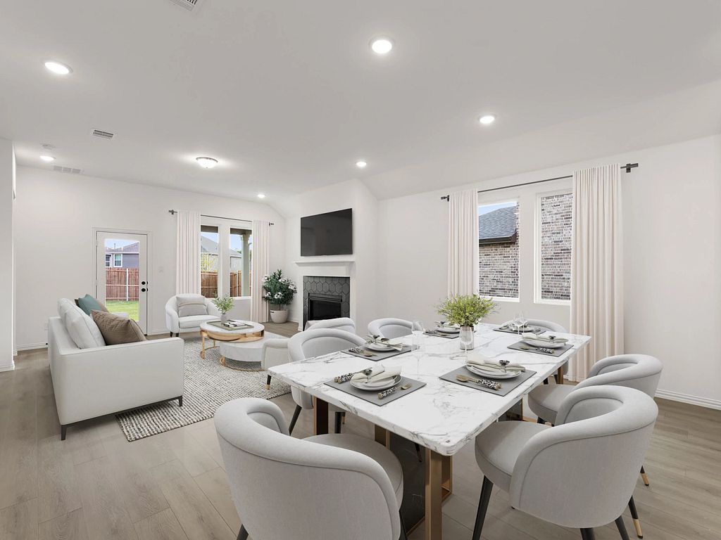Brookshire at Legacy Hills - Meridian Interior Image 12