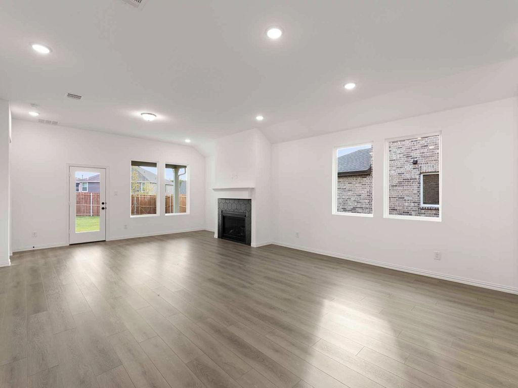 Brookshire at Legacy Hills - Meridian Interior Image 13