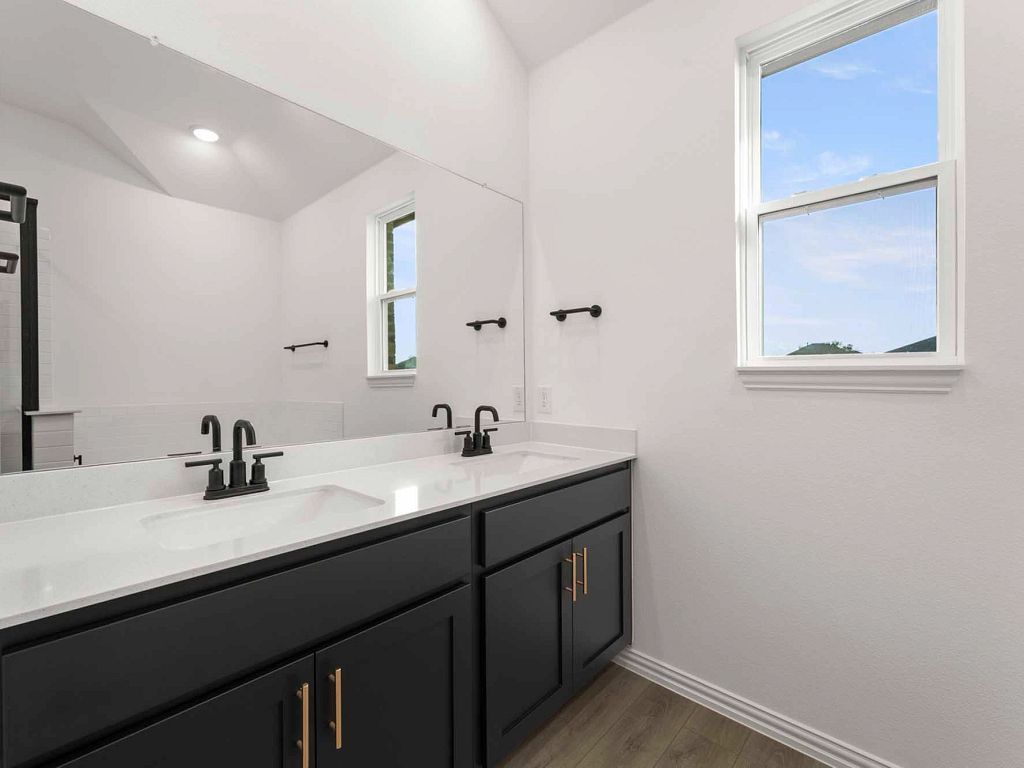 Brookshire at Legacy Hills - Meridian Interior Image 20