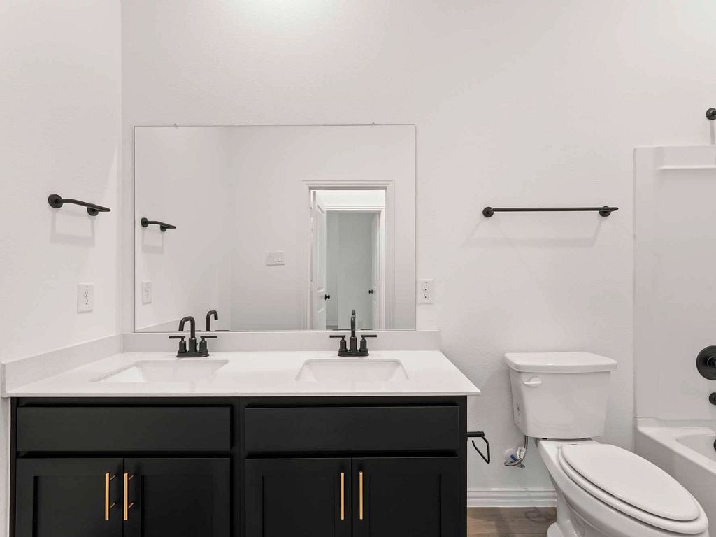 Brookshire at Legacy Hills - Meridian Interior Image 28