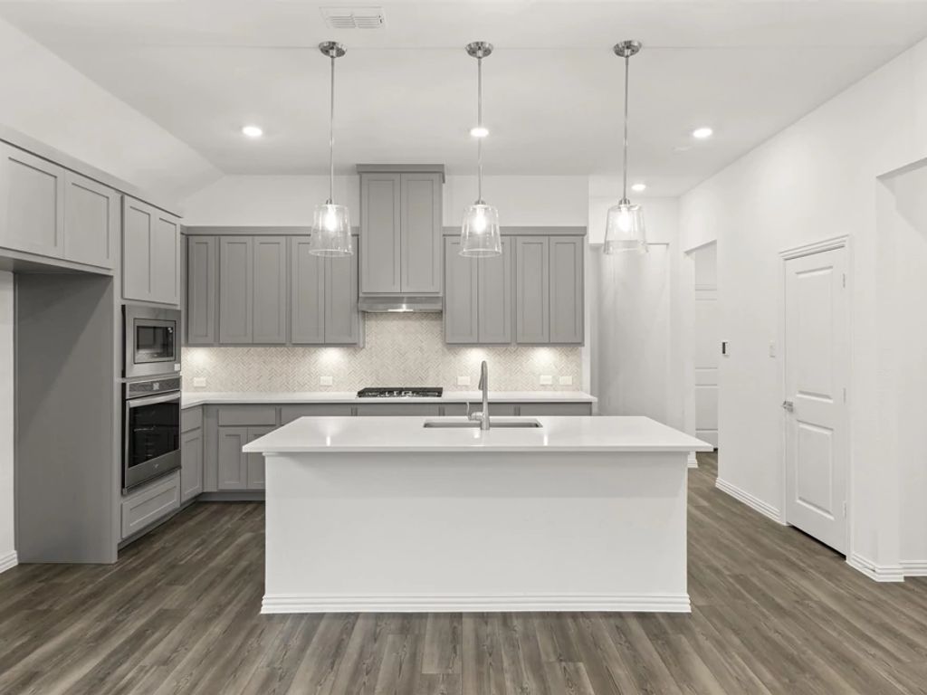 Coyote Meadows - Crockett Interior Image 6