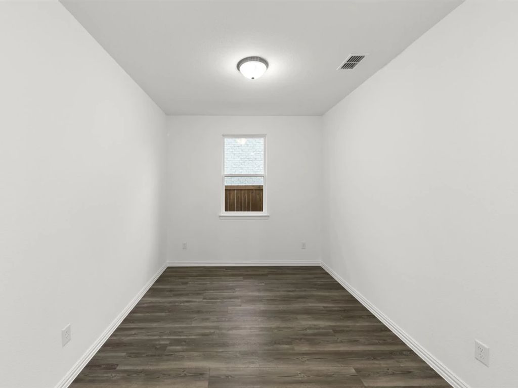 Coyote Meadows - Crockett Interior Image 15