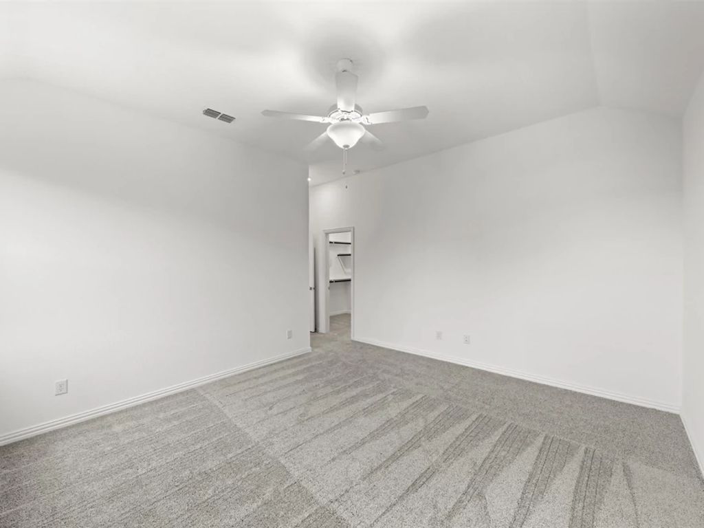 Coyote Meadows - Crockett Interior Image 17