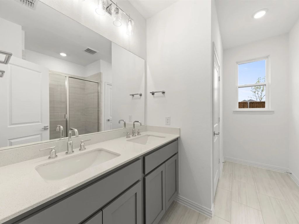 Coyote Meadows - Crockett Interior Image 19